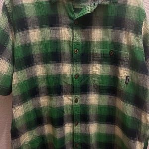 Men's XL Patagonia Organic Cotton button down, short sleeve.